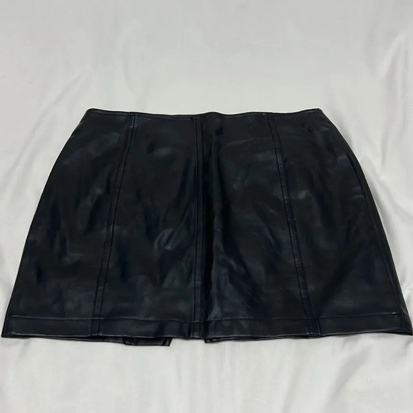 Sans Souci || mini skirt size M black - Picture 3 of 7